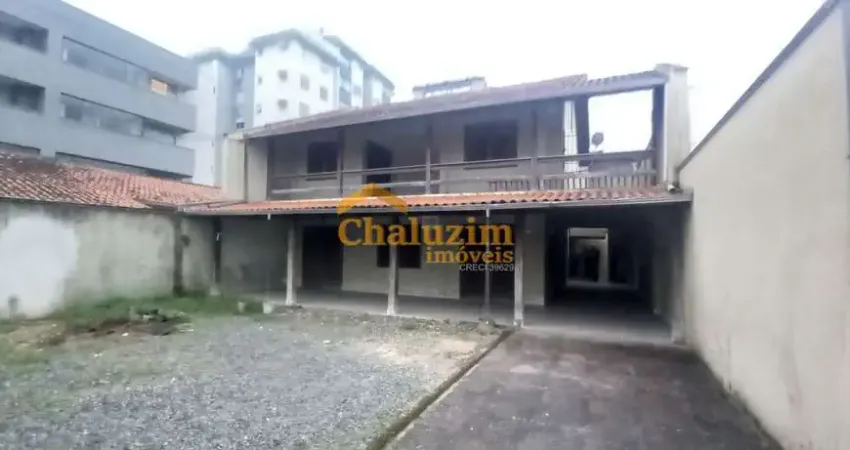 Casa com 3 quartos à venda no América, Joinville 