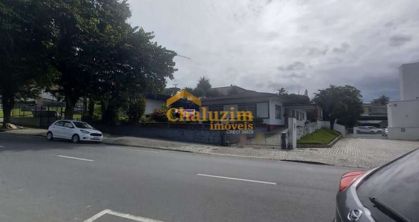 Casa comercial à venda na Rua Concórdia, 610, Anita Garibaldi, Joinville
