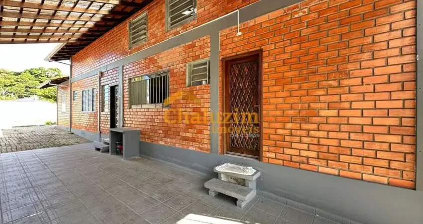 Casa comercial para alugar na Rua Piratuba, 607, Bom Retiro, Joinville
