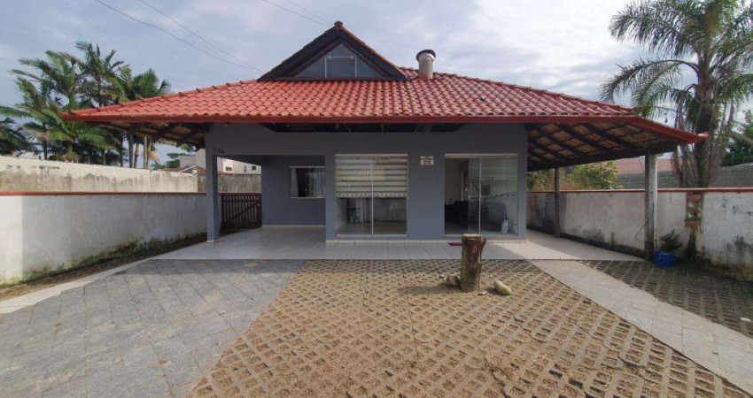 Casa com 3 dormitórios à venda, 222,45 m² por R$480.000,00 - Brasília - Itapoá/SC