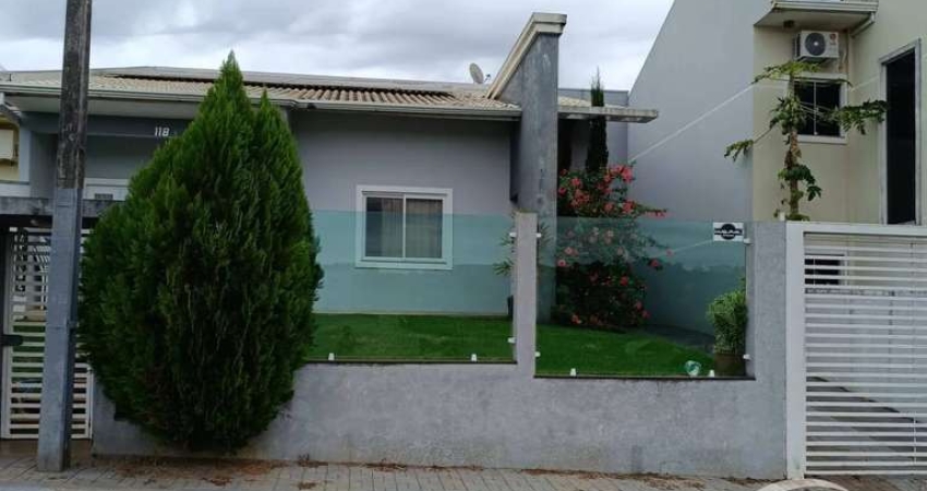 Casa em Capitão Leônidas Marques: 1 suíte + 2 quartos: R$ 1.000.000,00