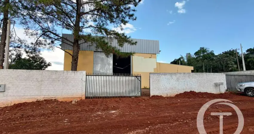 Barracão de 276 m² em terreno de 1.400 m² no Lago Azul: R$ 1.200.000,00