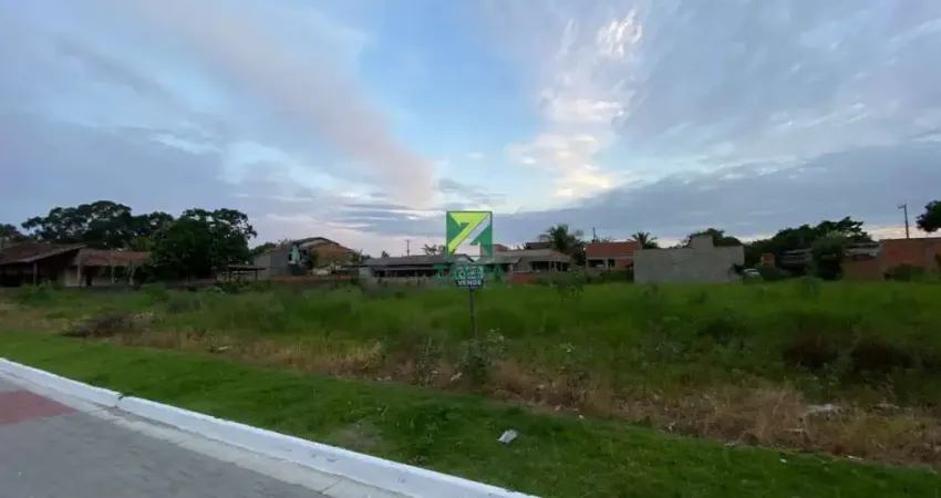 Terreno comercial à venda em Barra de São João, Recanto dos Paratis - 450,00 m² de área.