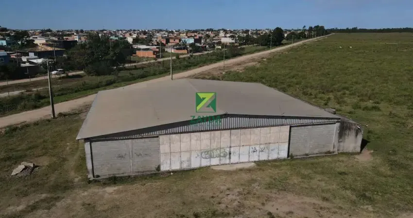 Galpão comercial à venda em rio das ostras-rj: 1 sala, 1 vaga de garagem, 562,00 m² no bairro palmital!