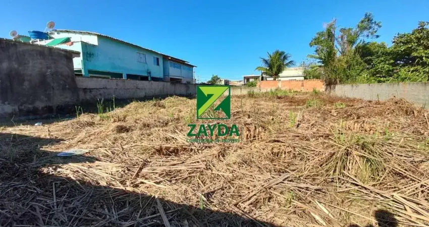 Terreno à venda em Casimiro de Abreu-RJ, bairro Peixe Dourado II, 600,00 m² de área.
