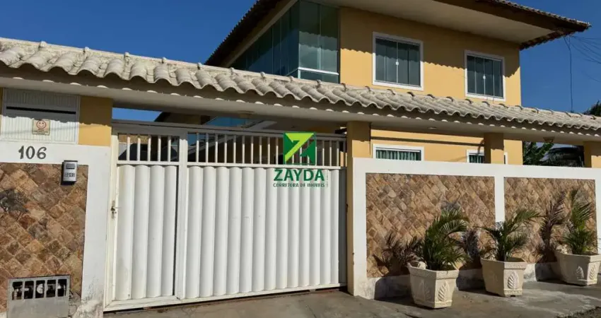 Apartamento térreo com 02 quartos, na quadra da praia, no bairro praia santa irene em barra de são joão.