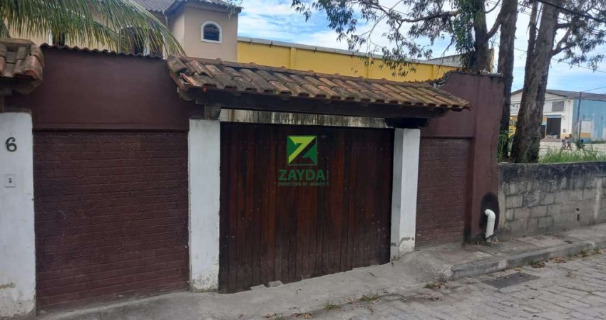 Casa à Venda com 03 Quartos na Estrada Velha em Barra de São João por R$350.000,00.
