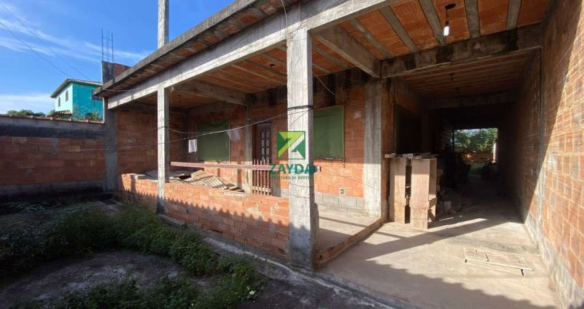 Casa à venda em Barra de São João-RJ, no bairro Peixe Dourado II: 2 quartos, 1 banheiro, 173,84 m² de área.
