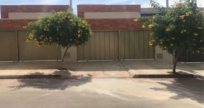 CASA DE ALTO PADRÃO COM 3 SUÍTES DE 140,00 m² À VENDA NO JARDIM ATLÂNTICO
