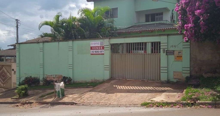 Sobrado à venda no Setor Jardim Petrópolis de 209,99 m²