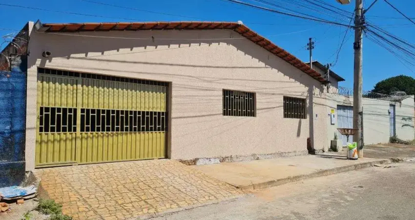 Casa à Venda 2 quartos, sendo 1 suíte – Setor Vila Regina de 360,00 m².