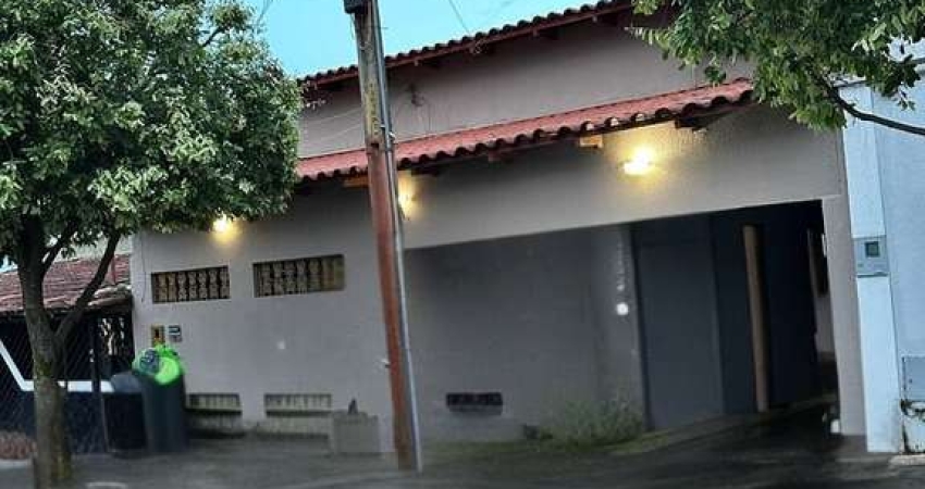 Casa à venda com 3 quartos sendo 1 suíte, de 170,00 m² no  Setor Santos Dumont