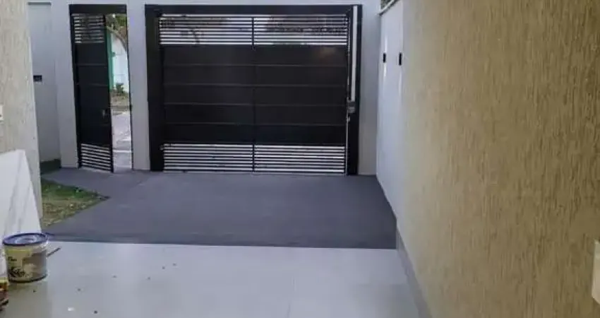 casa 3 quartos de alto padrão no Jardim Atlântico