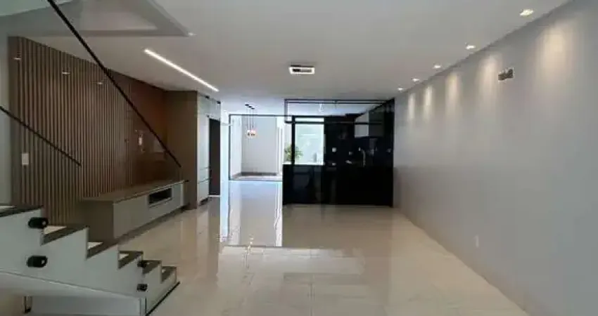 Sobrado à Venda sendo 3 suítes, 170,00 m² no Jardim Atlântico - Goiânia