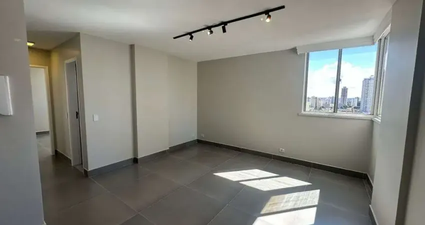 Apartamento setor oeste - 2 quartos sendo 1 suíte - reformado.