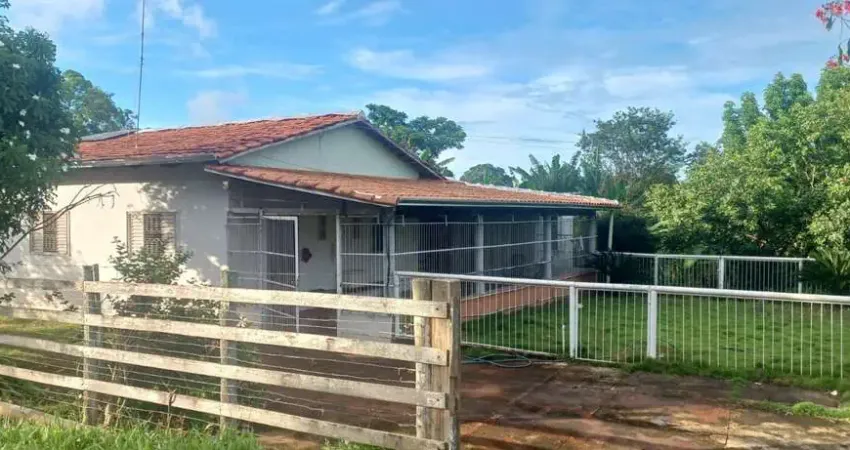 Vende-se chacara no municipio de avelinopolis-go com 2 alqueires