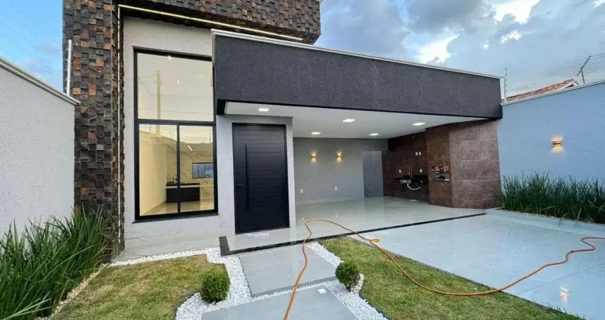 Casa à venda de 139 m² sendo 3 quartos e 1 residencial maria lourença.