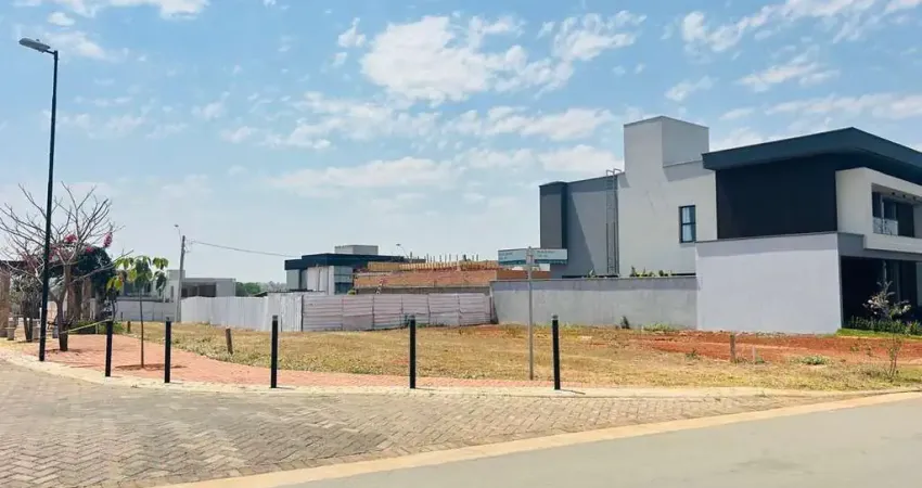 Terreno à venda na Rua Arno, Lt. 11, Residencial Villagio Toscana, Goiânia