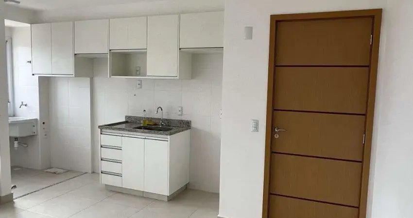 apartamento 2 quartos, sendo uma suíte. Ao lado do shopping Cerrado.