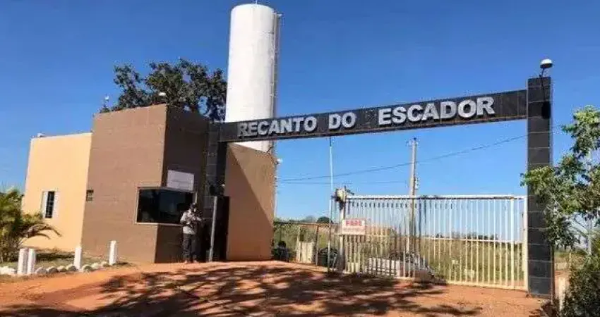 Terreno à venda na Condomínio Recanto do Pescador 1, Área Rural de Luziânia, Luziânia