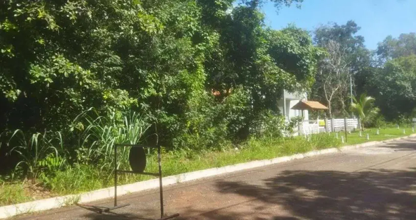 VENDO CHACARA COM 800,00 m² NO CONDOMINIO ÁGUAS DO CAPIVARI.