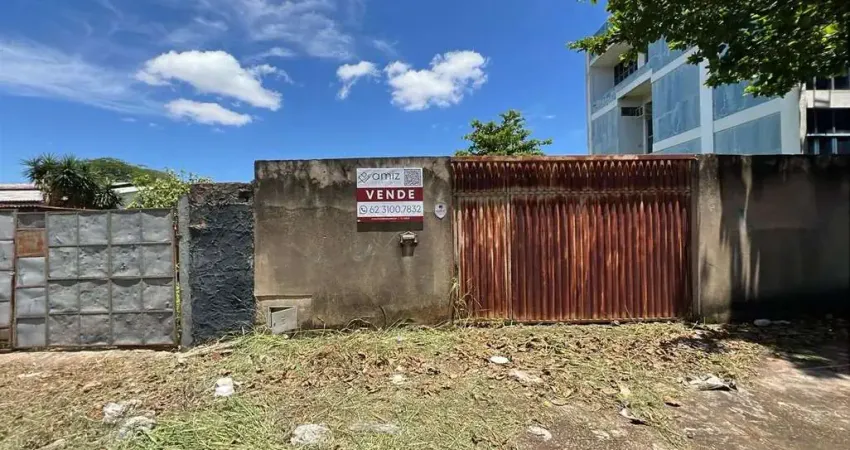 Lote à venda no Setor Santa Genoveva com 497,00 m² na Avenida Caipó.
