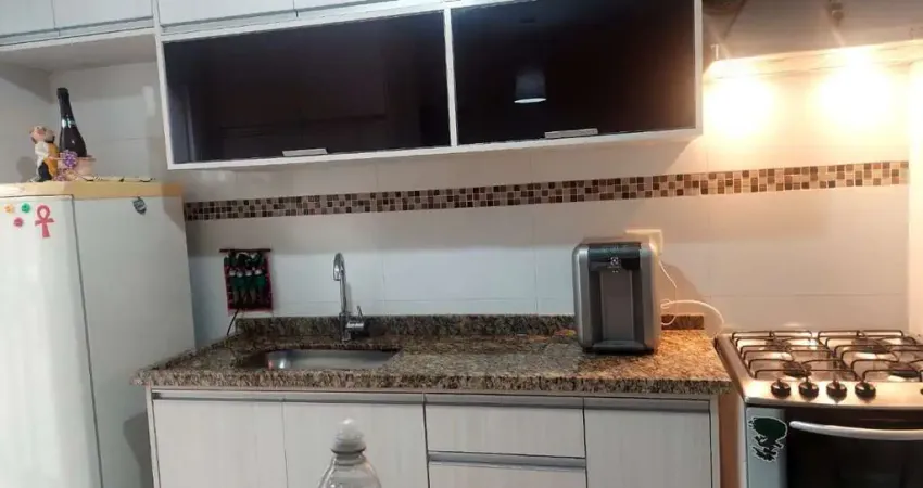 Imperdível oportunidade de investimento: Apartamento à venda em Santo André-SP, Jardim Santo Antônio, 2 quartos, 2 salas, 1 banheiro, 1 vaga, 50m².