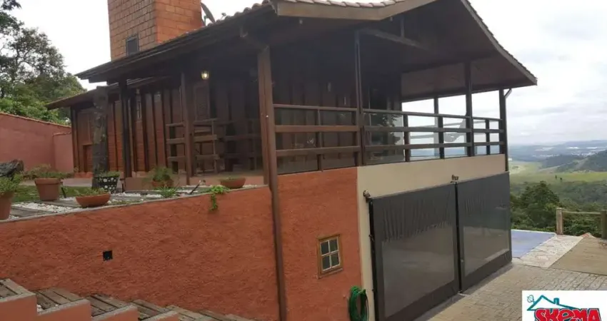 Imóvel de Luxo em Condomínio - Casa à venda em Atibaia-SP, Bairro dos Pires, 4 quartos, 1 suíte, 2 salas, 2 banheiros, 6 vagas, 211m².