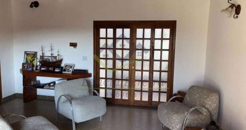 Casa com 2 dormitórios à venda, 330 m² por R$ 848.000,00 - Vila Suissa - Mogi das Cruzes/SP
