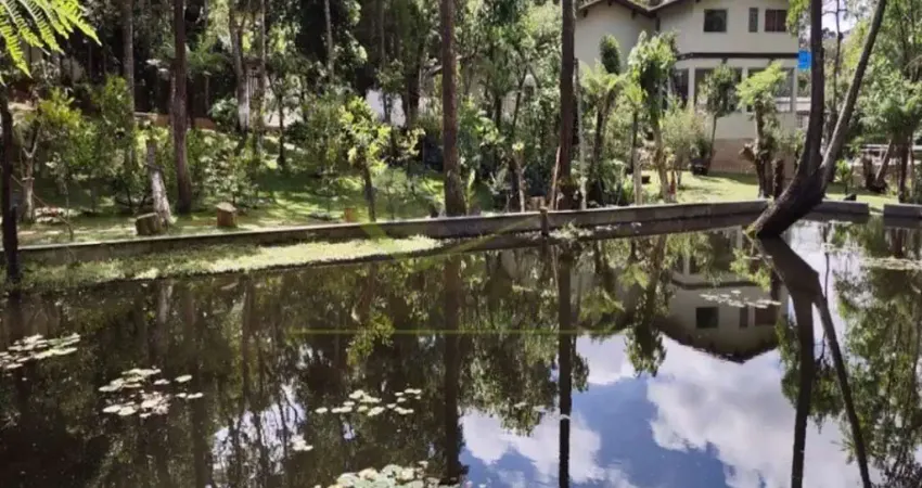 Chácara 5 Quartos à venda, 2145 m² por R$ 1.250.000 - Clube dos Oficiais - Suzano/SP