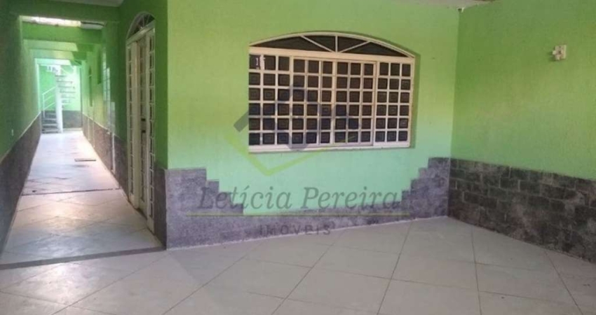 Sobrado com 3 dormitórios à venda, 208 m² por R$ 477.000,00 - Jardim Suzanópolis - Suzano/SP