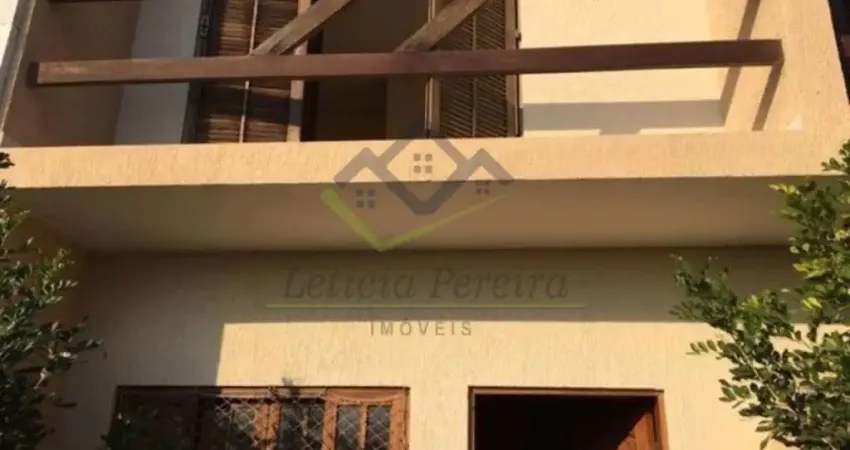 Sobrado com 2 dormitórios à venda, 66 m² por R$ 350.000,00 - Vila Brasileira - Mogi das Cruzes/SP