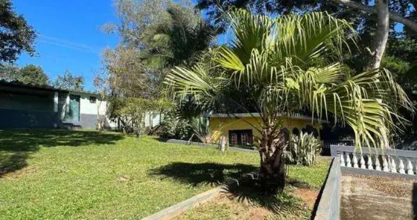 Chácara com 13 dormitórios à venda, 3000 m² por R$ 1.500.000 - Ipelândia - Suzano/SP