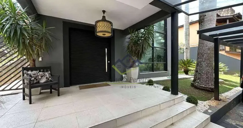 Casa com 3 dormitórios à venda, 460 m² por R$ 2.350.000,00 - Parque Rincão - Cotia/SP
