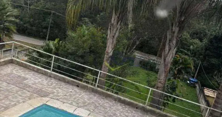 Sítio com 2000 m² por R$ 520.000 - Clube dos Oficiais - Suzano/SP