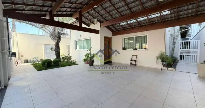 Casa com 3 Quartos à venda, 218 m² por R$ 950.000 - Parque Santa Rosa - Suzano/SP