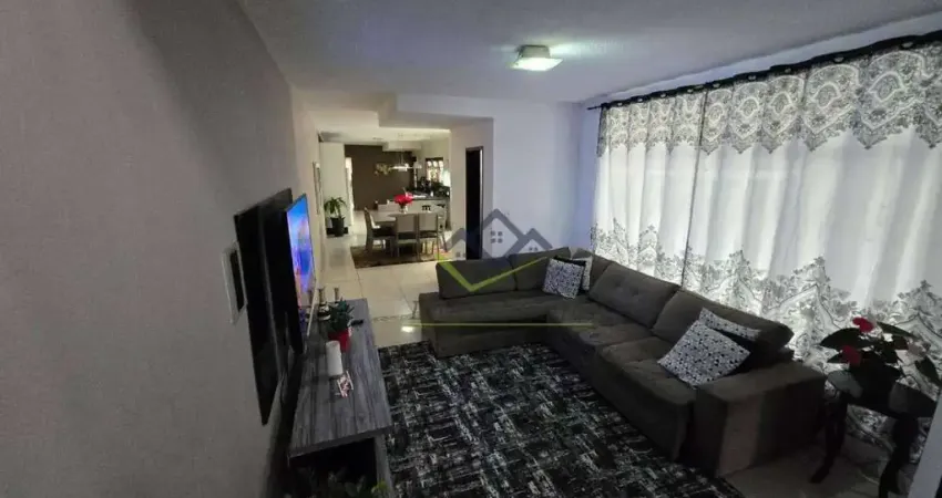 Sobrado com 3 quartos à venda, 247 m² por R$ 750.000 - Parque Maria Helena - Suzano/SP