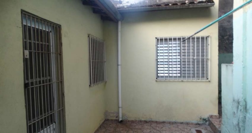 Casa com 2 quartos para alugar em Cangaíba, São Paulo 