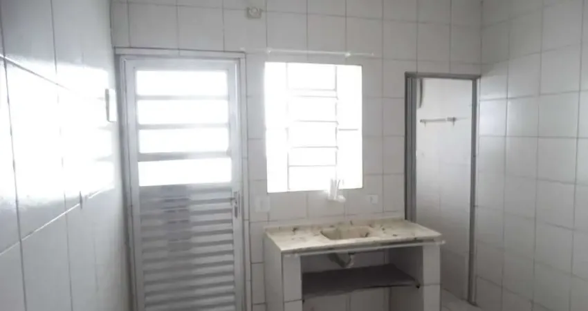 Casa com 1 quarto para alugar em Cangaíba, São Paulo 