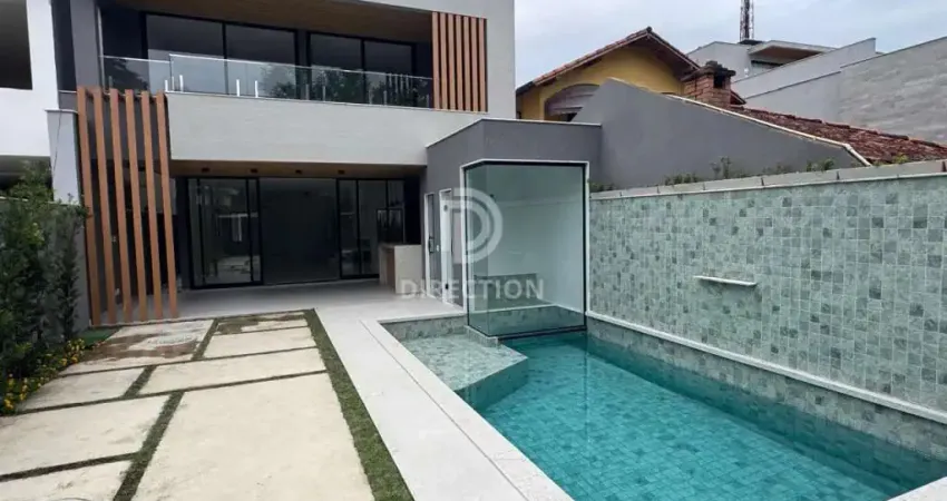 Casa em condomínio fechado com 4 quartos à venda na Rua Ivaldo de Azambuja, Barra da Tijuca, Rio de Janeiro