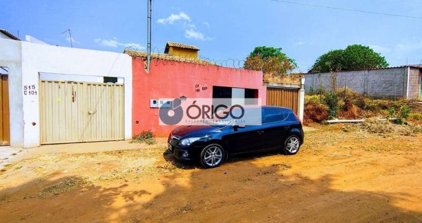 Casa Térrea Individual - 2 Quartos - Sala - Cozinha - 1 Vaga - Área Externa