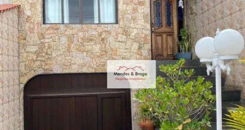 Sobrado com 3 dormitórios à venda, 204 m² por R$ 795.000,00 - Penha - São Paulo/SP