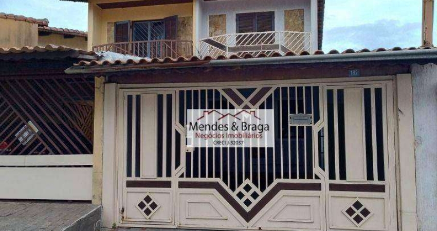 Sobrado com 3 dormitórios à venda, 230 m² por R$ 800.000,00 - Jardim Bom Clima - Guarulhos/SP
