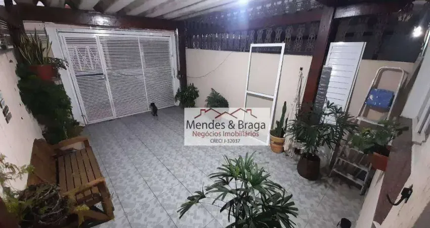 Sobrado com 2 dormitórios à venda, 118 m² por R$ 490.000,00 - Jardim Santa Mena - Guarulhos/SP