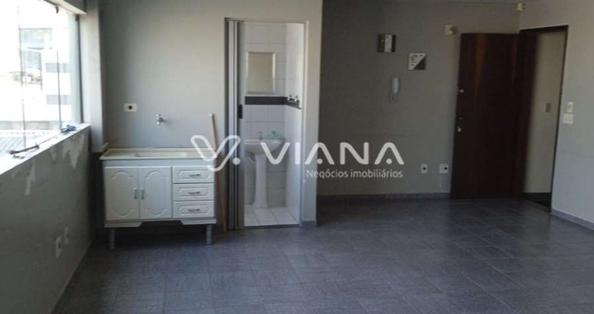 Sala Comercial para Venda ou locação no Bairro Olímpico em São Caetano do Sul!