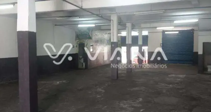 Galpão Comercial à Venda no Bairro Jordanópolis em São Bernardo do Campo.