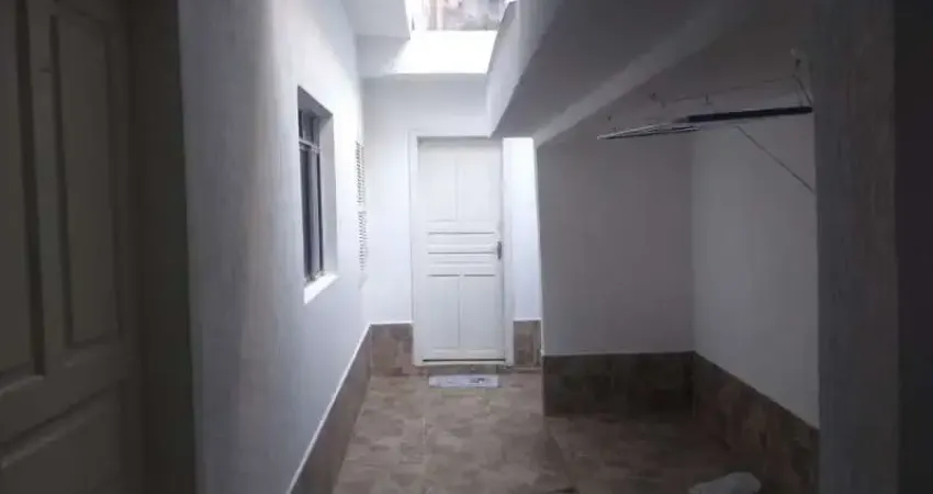 Casa com 1 quarto para alugar na Rua Antônio Caparros Canovas, --, Olímpico, São Caetano do Sul