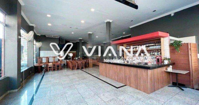 Excelente Prédio Comercial à Venda e Locação no Bairro Santo Antônio em São Caetano do Sul