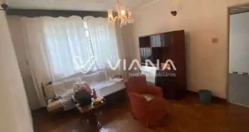 Casa com 3 dormitorios à Venda no bairro Santa Paula em São Caetano do Sul !!