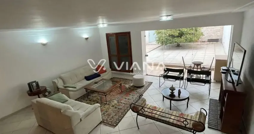 Sobrado à Venda com 3 Suítes no Bairro Osvaldo Cruz em São Caetano do Sul